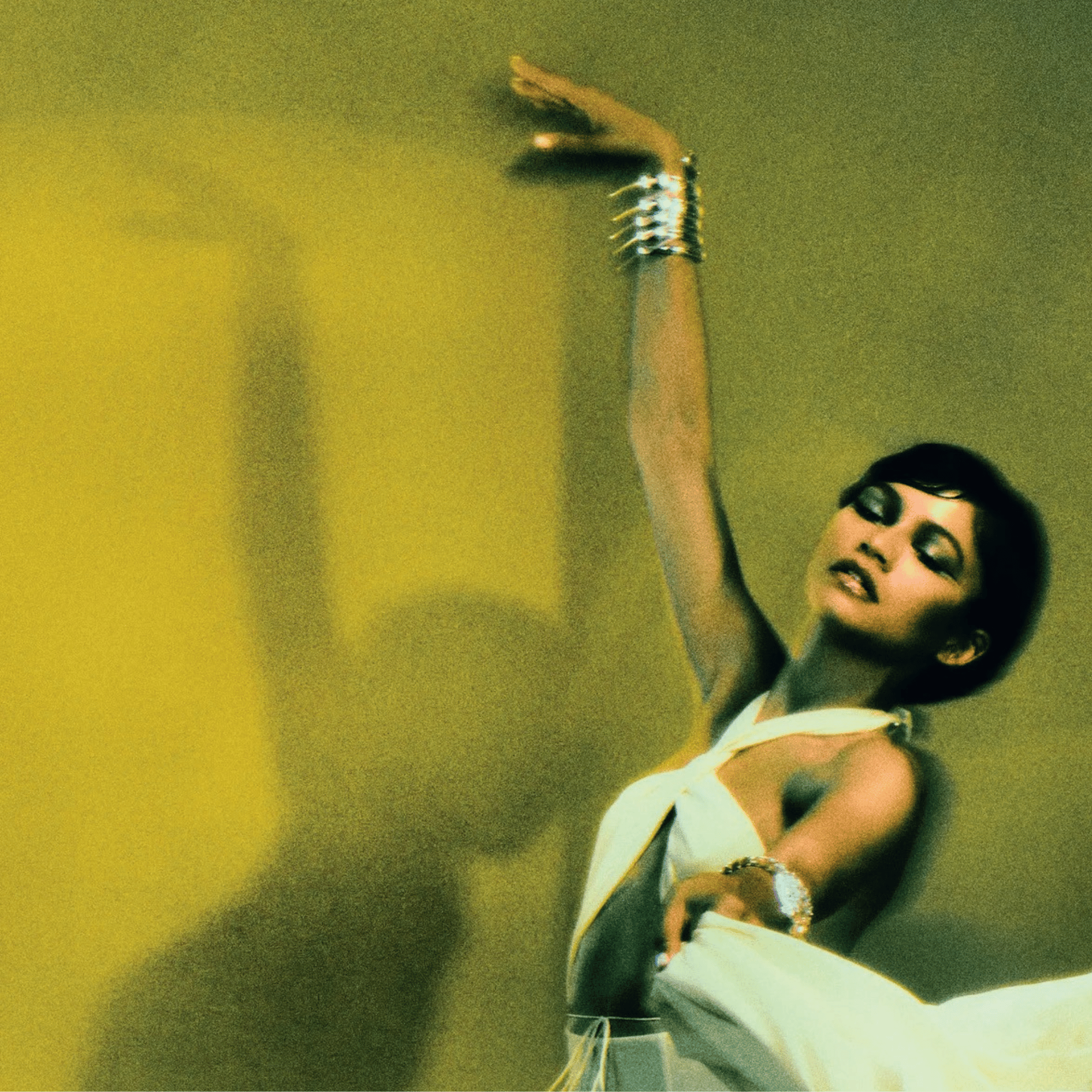 vogue-italia-vgroove